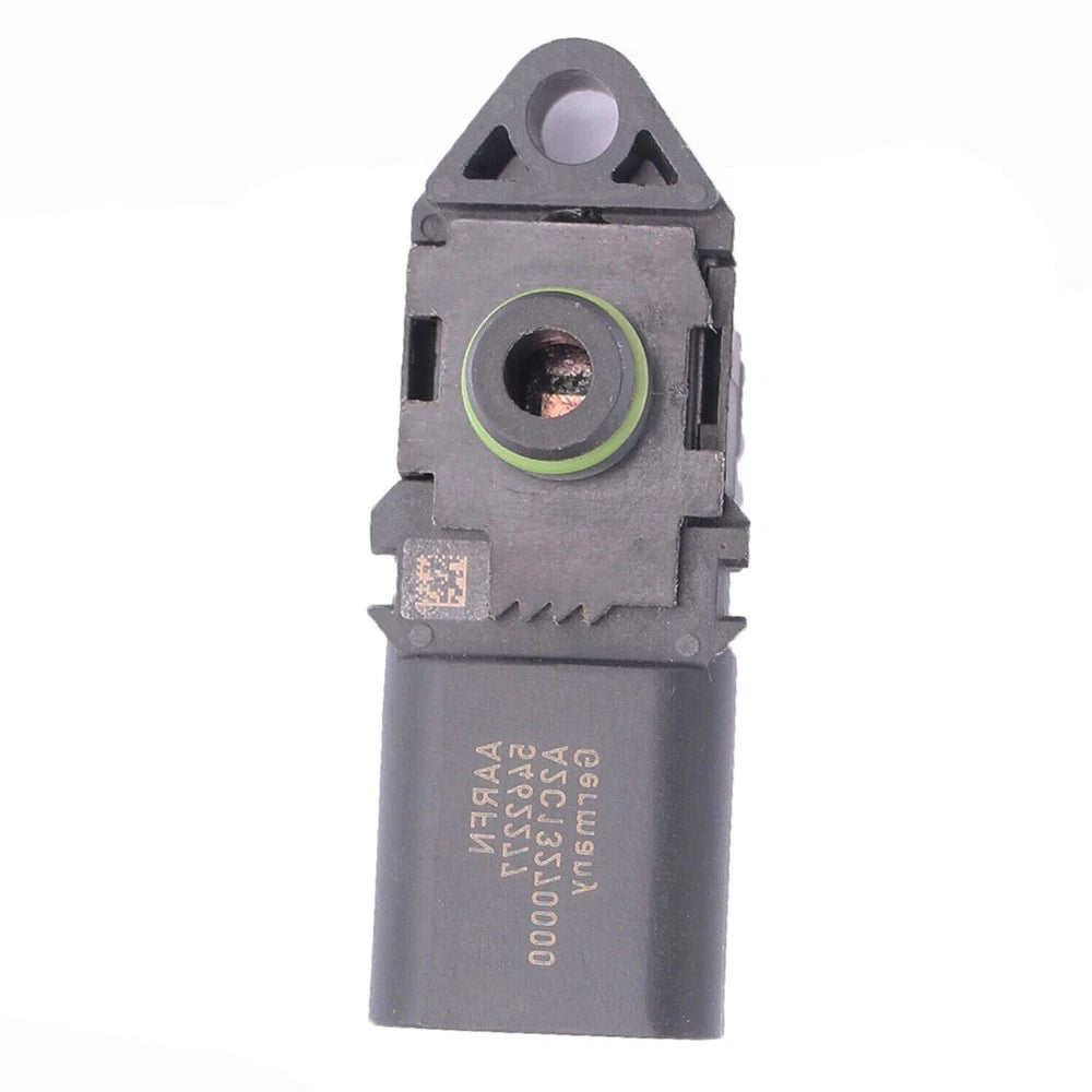 Oil Pressure Sender Switch for Ford F-650 F-750 (2008–2015) 4984575 9047119