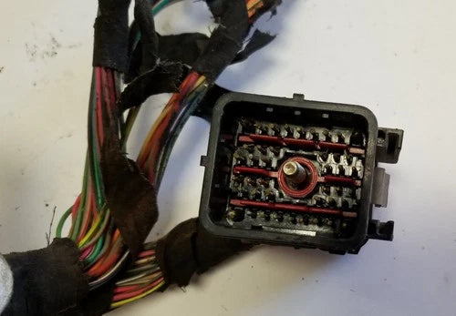 EEC-V ECM Main Engine Bay Harness Pig Tail for Lincoln Mark VIII (1997–1998)