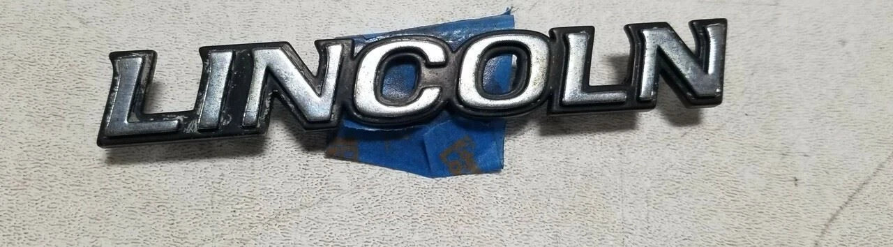 Trunk Emblem for Lincoln Continental (1995–1997) OEM