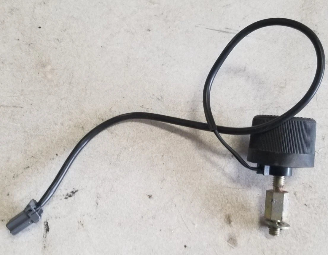 Accelerator Gas Pedal Kick Down Switch for Jaguar XJ6 XJ12 (1995–1997) LNA657