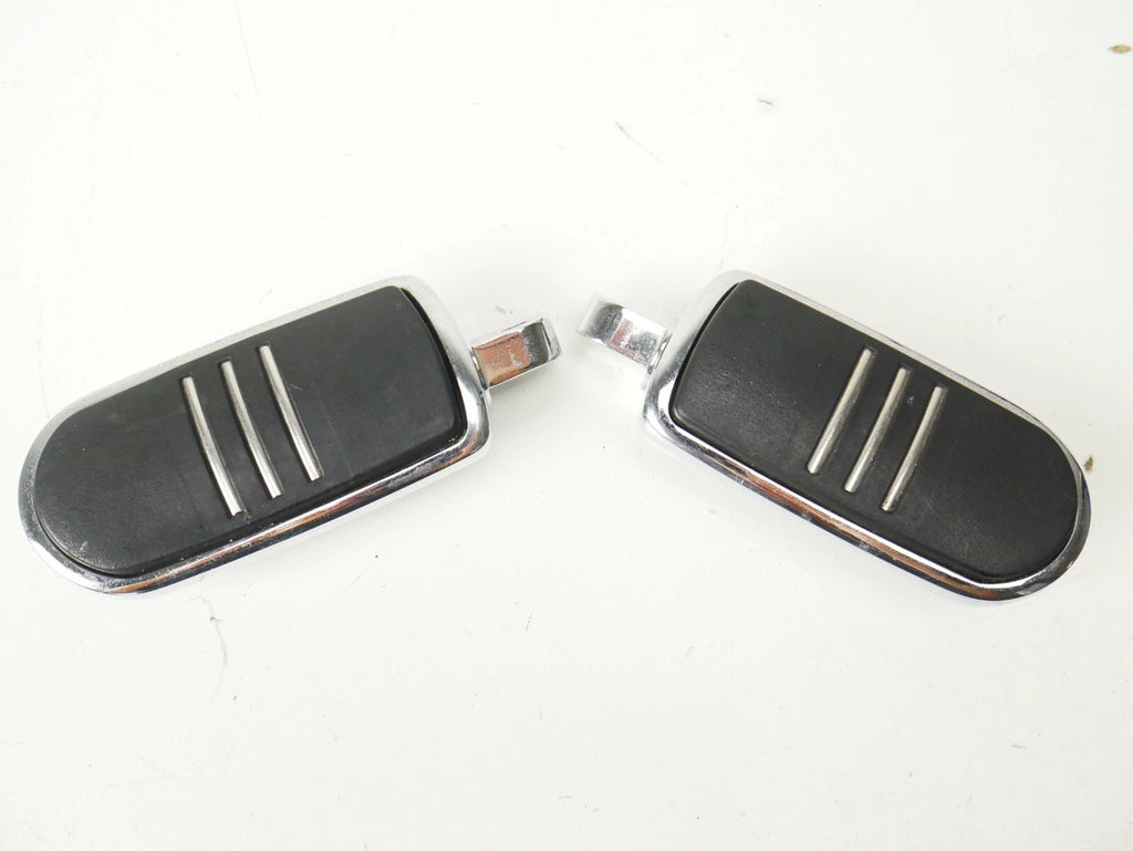 Chrome Passenger Highway Foot Pegs for Harley Street Touring