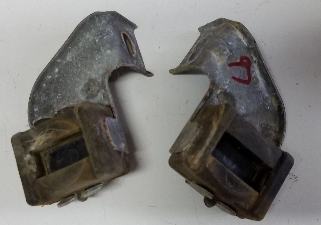 Set of 2 AC Condenser Upper Mounting Brackets for Thunderbird Cougar (1994–1997)