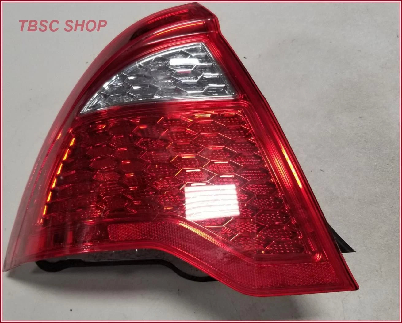 Taillight for Ford Fusion LH Driver (2010–2012) 9E53-13B505-A