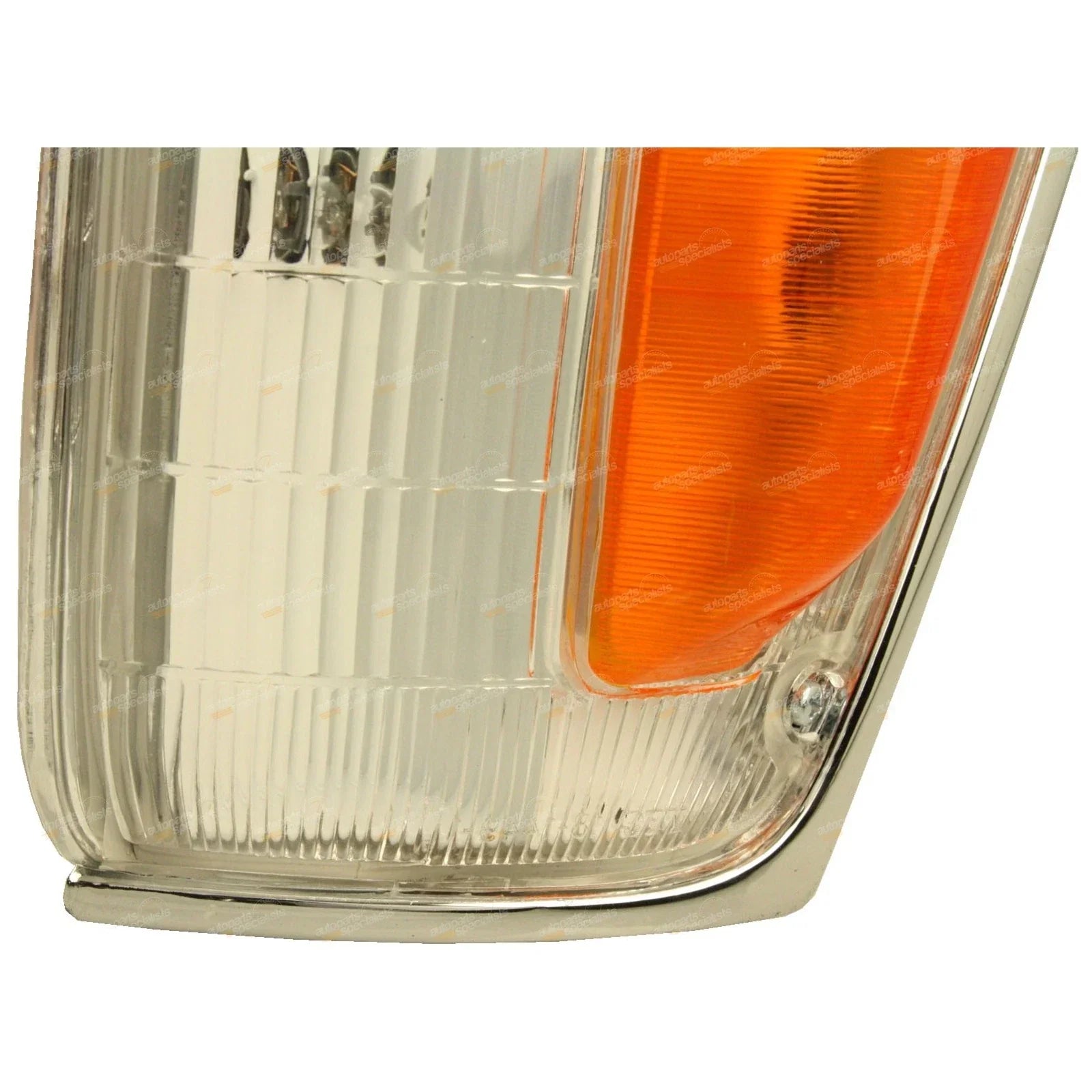 LH Chrome Trim Corner Indicator Park Light for Toyota Hilux 4WD (1988–1991)