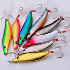 S Shape Spoon Lure for Bass Pike (5cm, Zinc Alloy, Feathered Treble Hook)