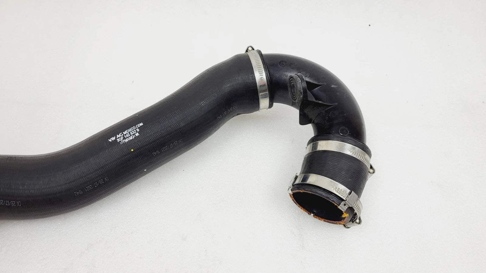 Intercooler Pressure Pipe Hose Tube Assembly for VW Atlas (2024) 3QF-145-840-A