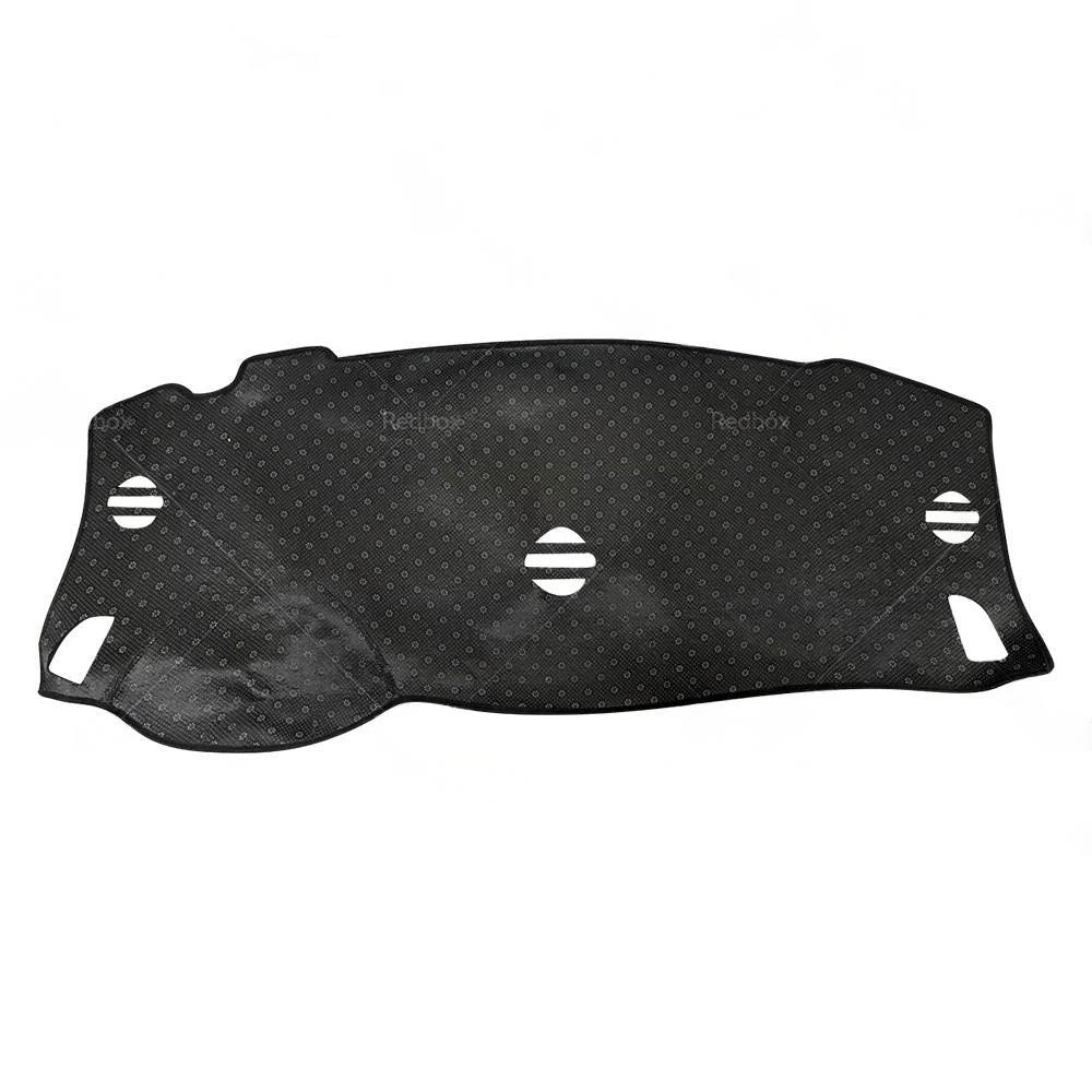 Dash Mat Sun Cover for Nissan Elgrand E52 (2010–2022)