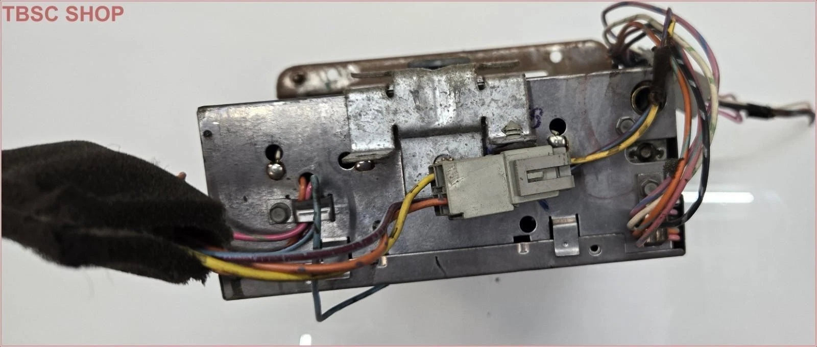 Radio Head Unit Receiver for Ford F150 F250 (1982–1984)