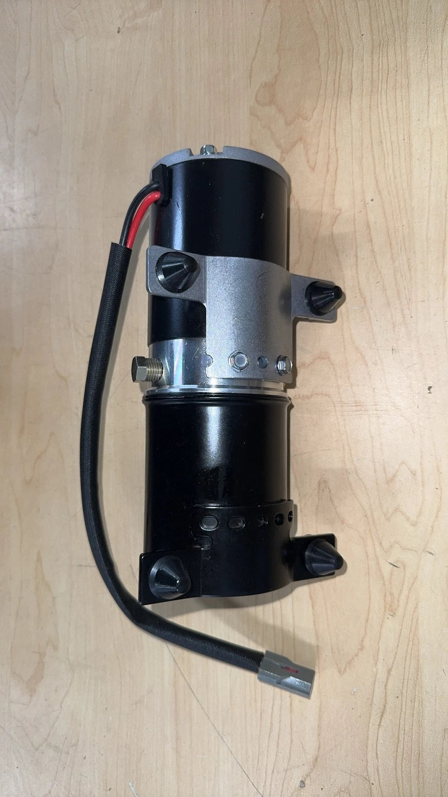 Power Convertible Top Motor for Ford Mustang (1994–2004)
