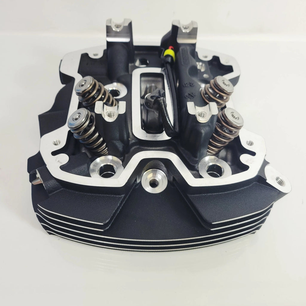 Front Oil/Air Cooled Cylinder Head for Harley-Davidson (2017–2025) 16500393