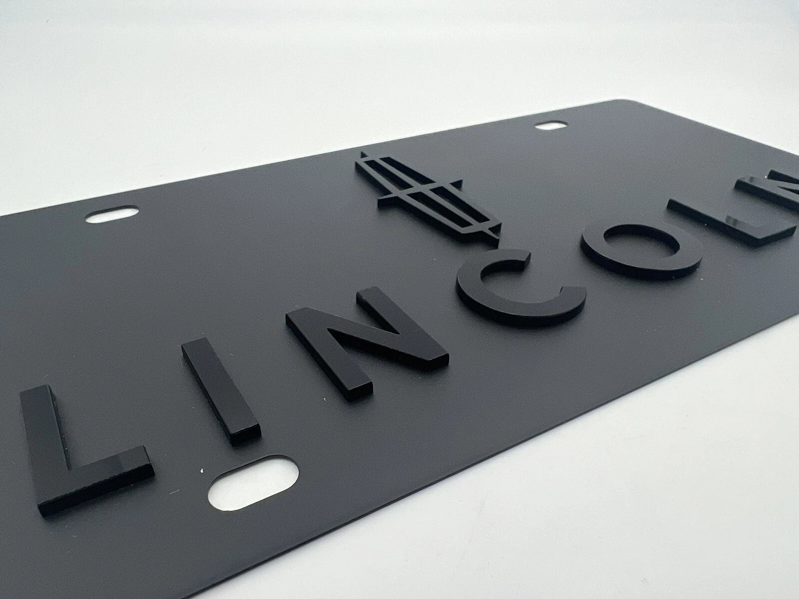 License Plate Frame Black Metal with 3D Lincoln Script Logo for Lincoln (1961–2020)