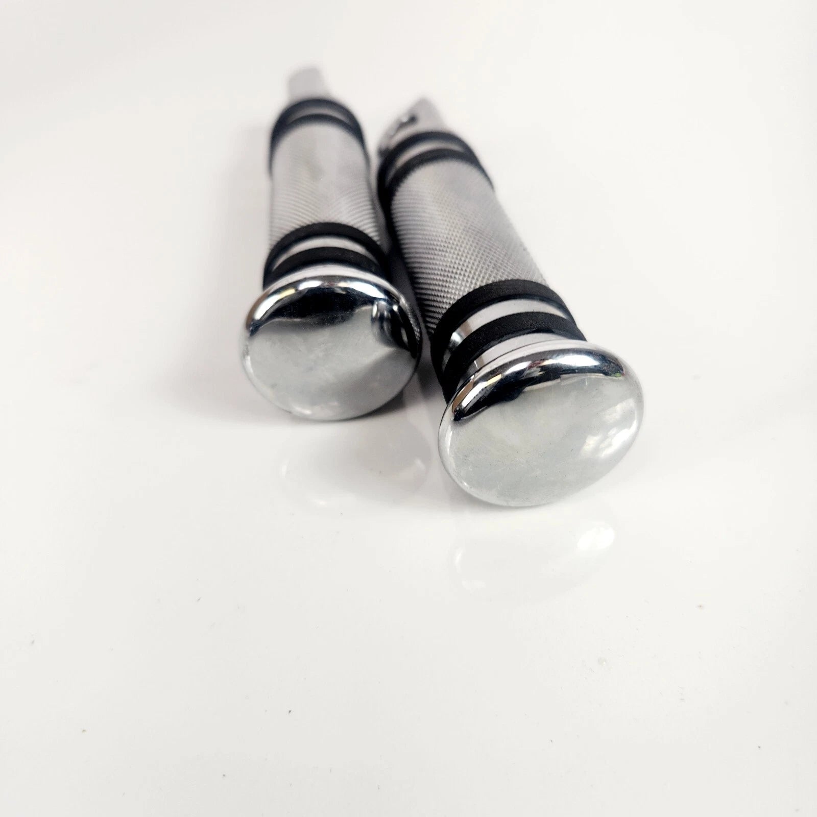 Foot Pegs for Harley Sportster, Softail, Dyna, Road Glide (FLTR)
