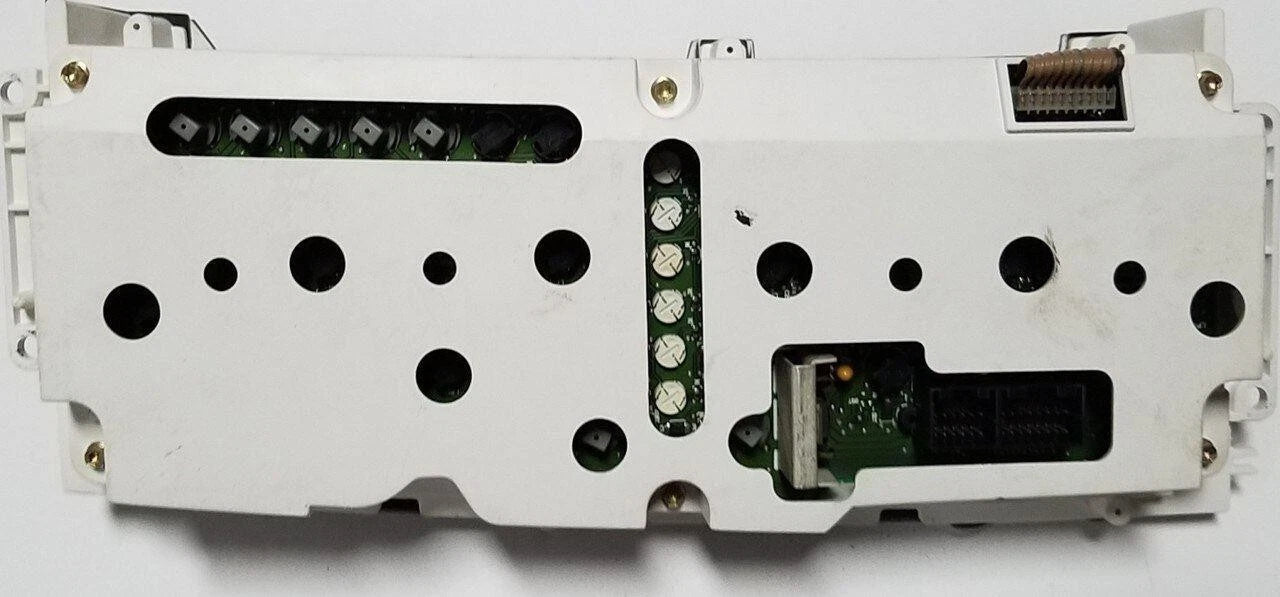 Gauge Cluster for Lincoln Mark VIII (1997–1998)