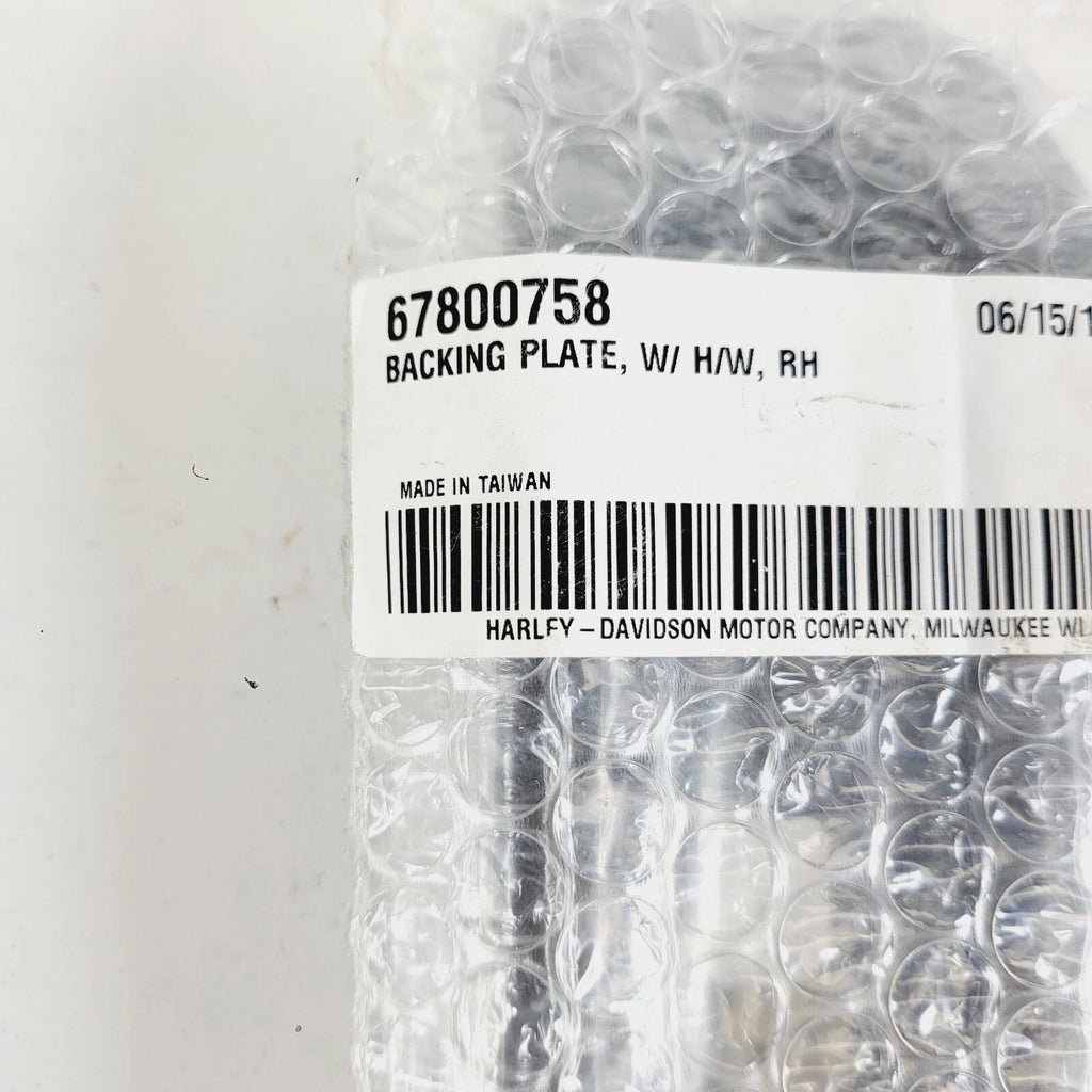 Right Hand Backing Plate for Harley-Davidson (67800758)