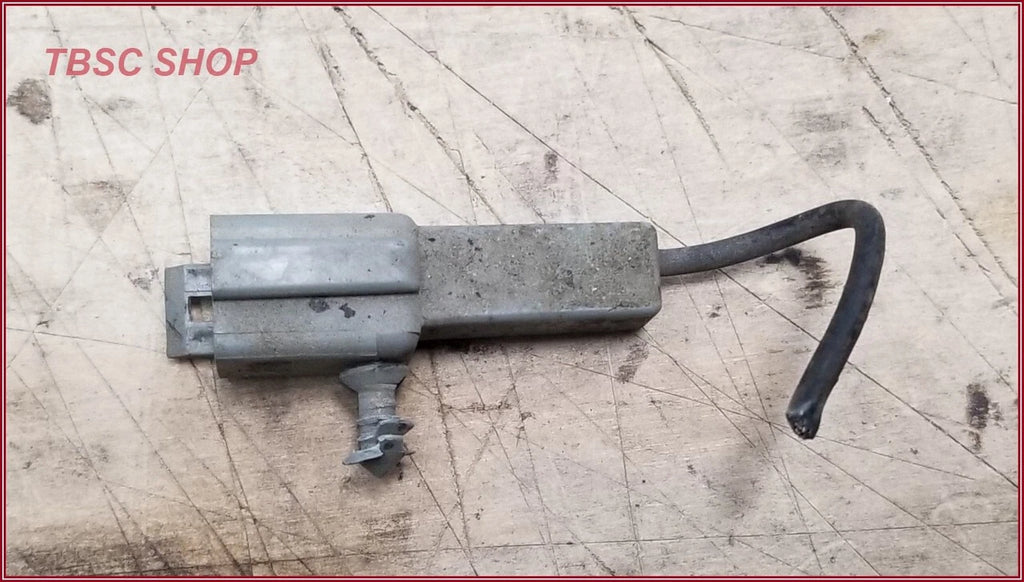 Coil Ground Connector Female Pigtail Wire for Ford Thunderbird (1989–1995)