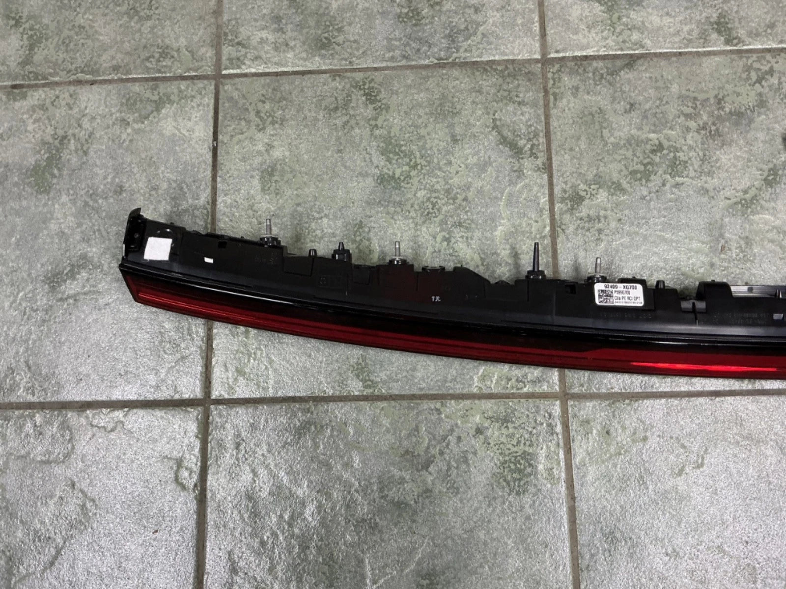 Rear Center LED Taillight for KIA EV6 (2025–2026) 92409-XG700