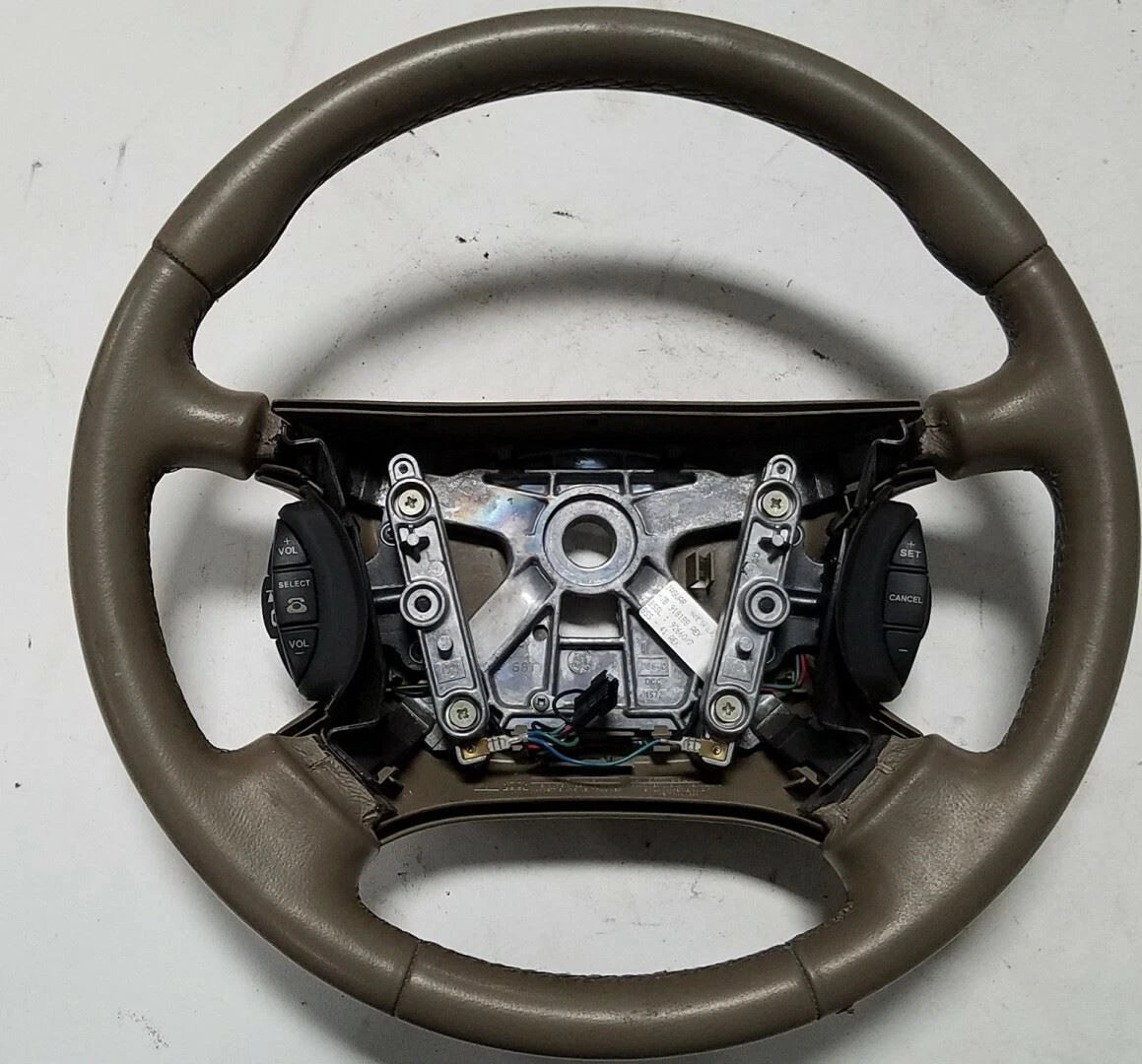 Steering Wheel with Switches for Jaguar XJ8 XJ8L (1998–2003) AEK HJB9181BB