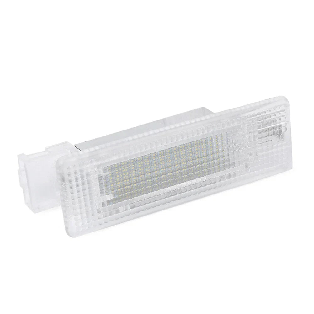1 x 18 SMD LED Trunk Light for VW Golf 4/5/6, Polo (2000-2017)