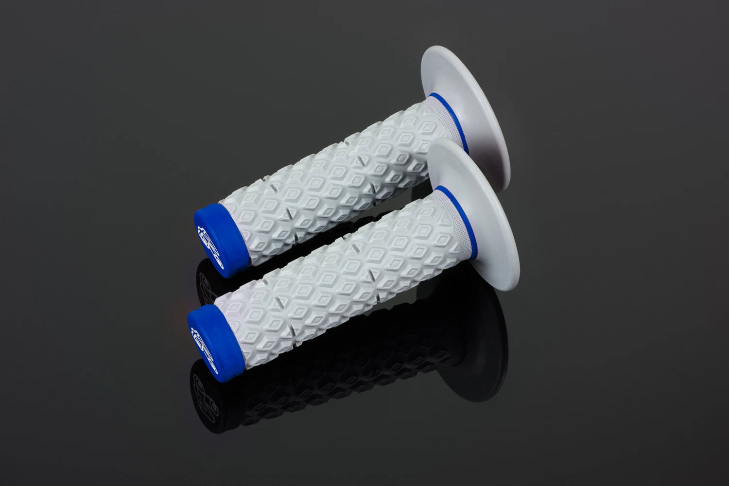 Renthal MX Dual Grips for Motorcycle (Comfort, Soft/Firm, Blue)
