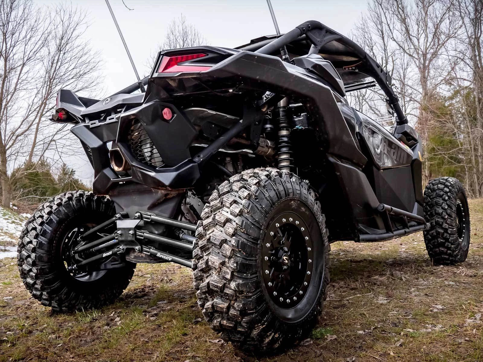 SuperATV Tubed Rear Radius Rods for Can-Am Maverick X3 (2017–2023) - Black
