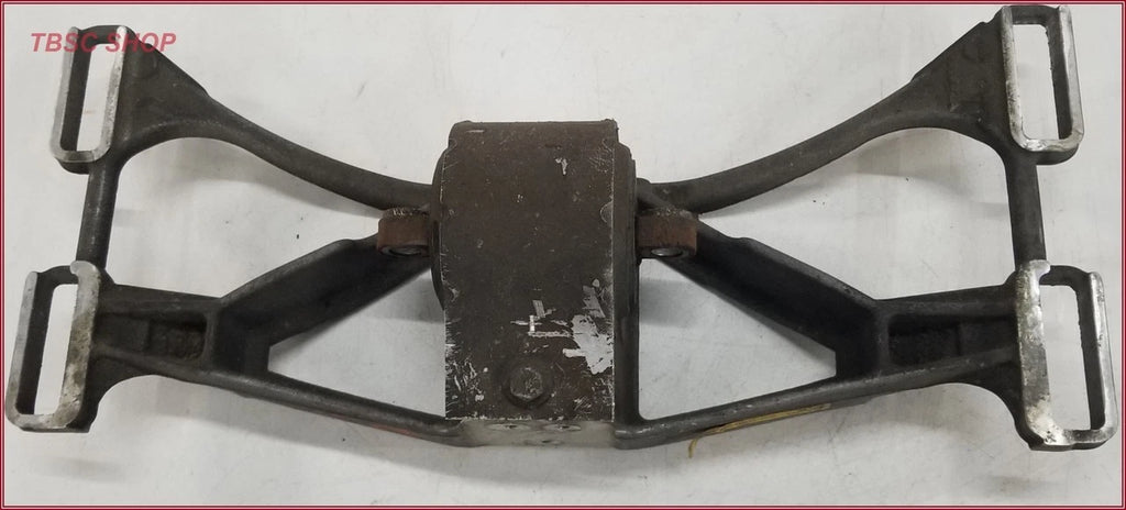 Transmission Crossmember Mount Bracket for Jaguar XJ8 (2004–2007) 2R83-5060-AG
