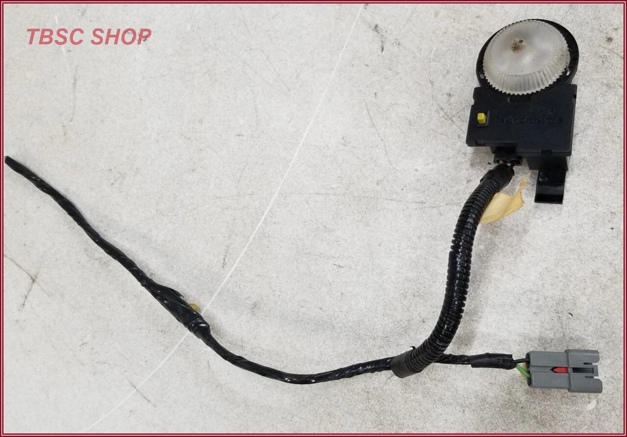 Trunk Light Switch with Harness for Lincoln Mark VIII (1993–1996)