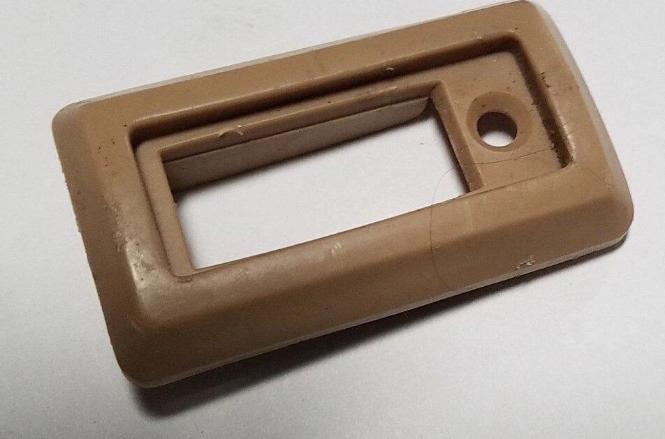 Seat Latch Trim for Ford Thunderbird Cougar (1997) - Prairie Tan Saddle
