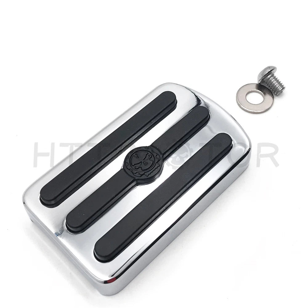Chrome Gear Skull Brake Pedal Pad for Harley Road King (2014–2023)