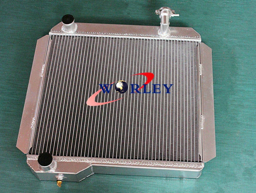 3Row Radiator for Toyota Land Cruiser BJ42 BJ43 BJ44 BJ45 BJ46 (1984-1990)