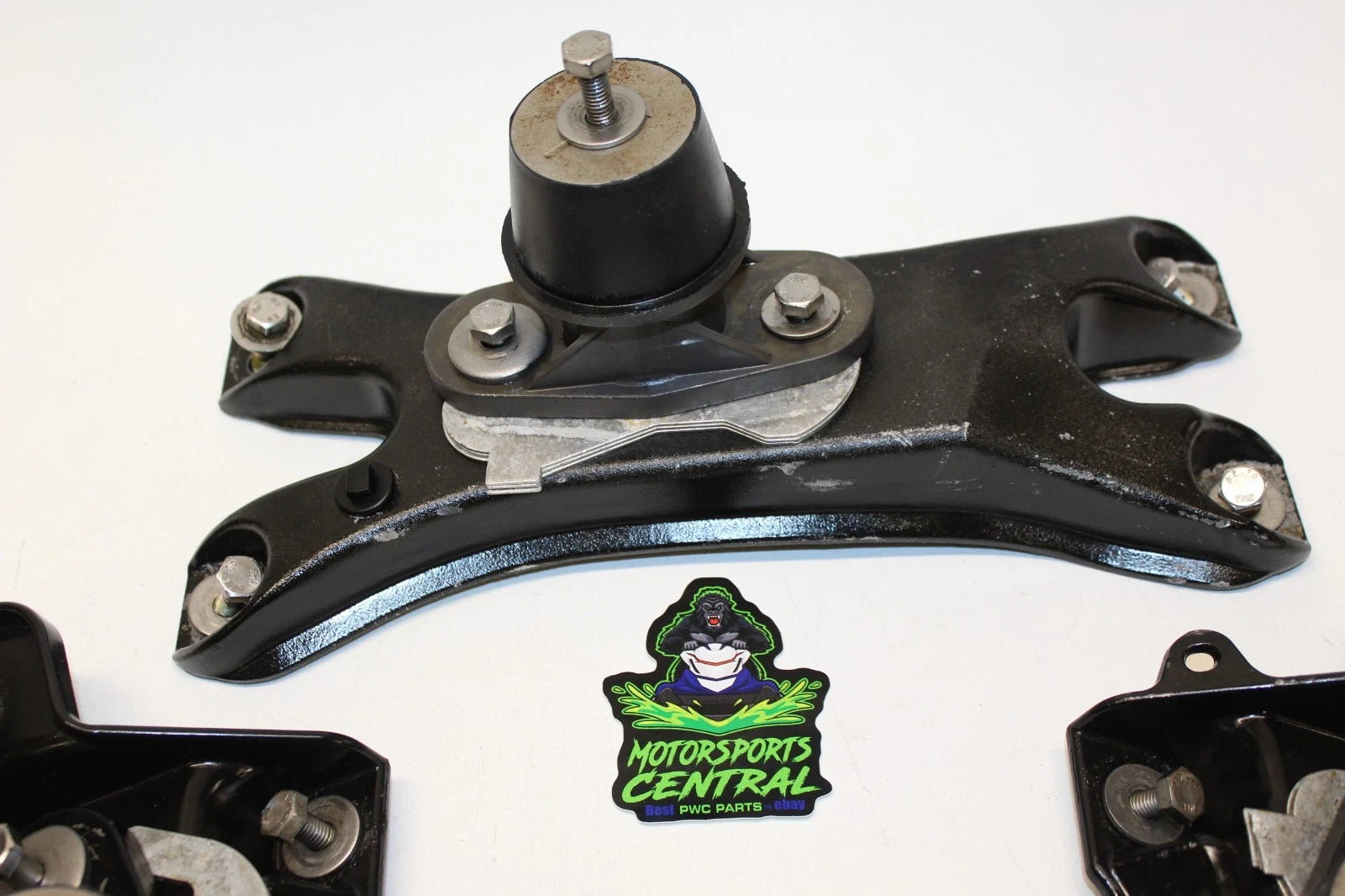 Set of 4 Engine Motor Mounts for Sea-Doo RXP-X 260 T3 (2012–2015) 270000842