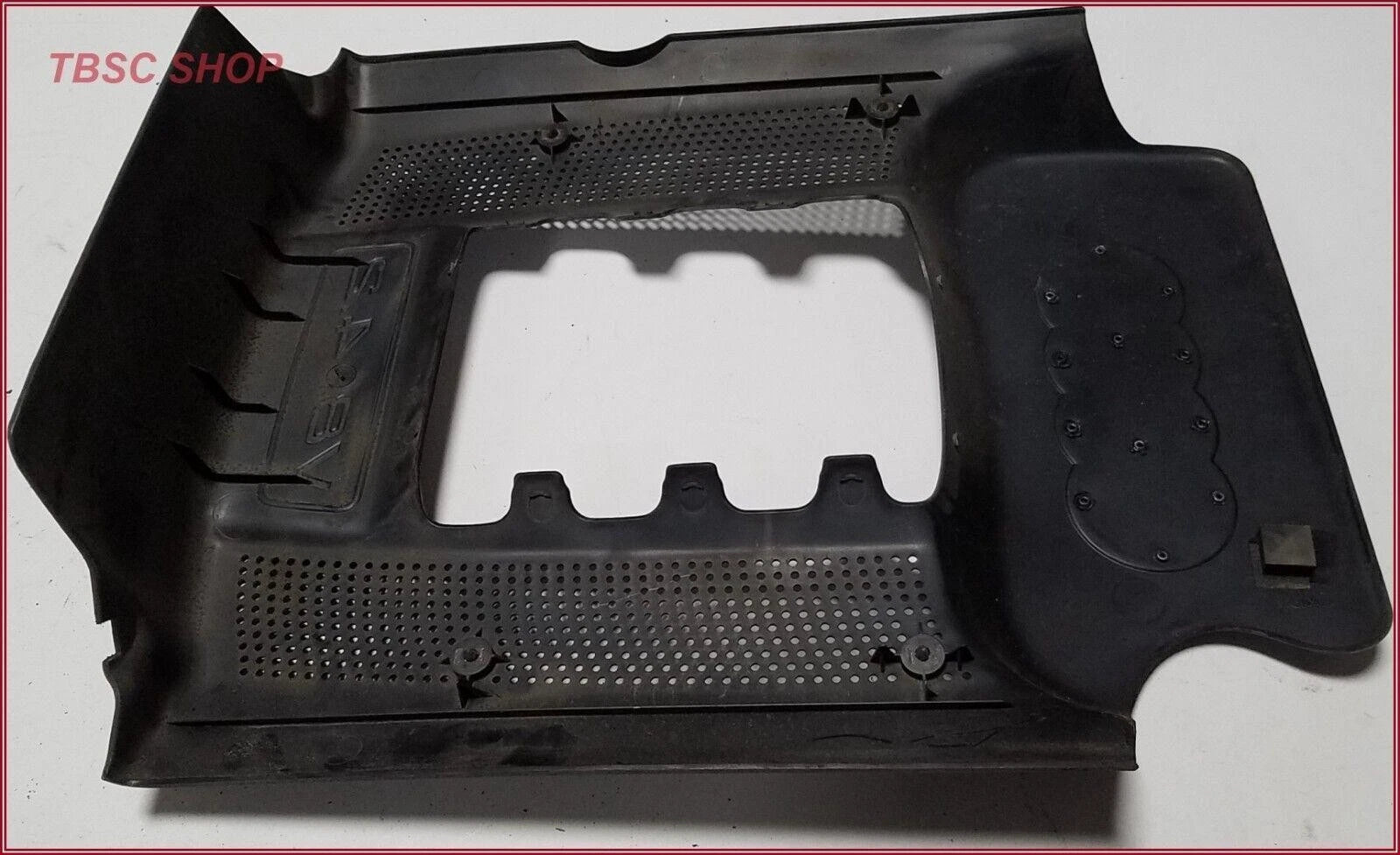 Engine Cover for Audi A8 4.2 (2000–2002)