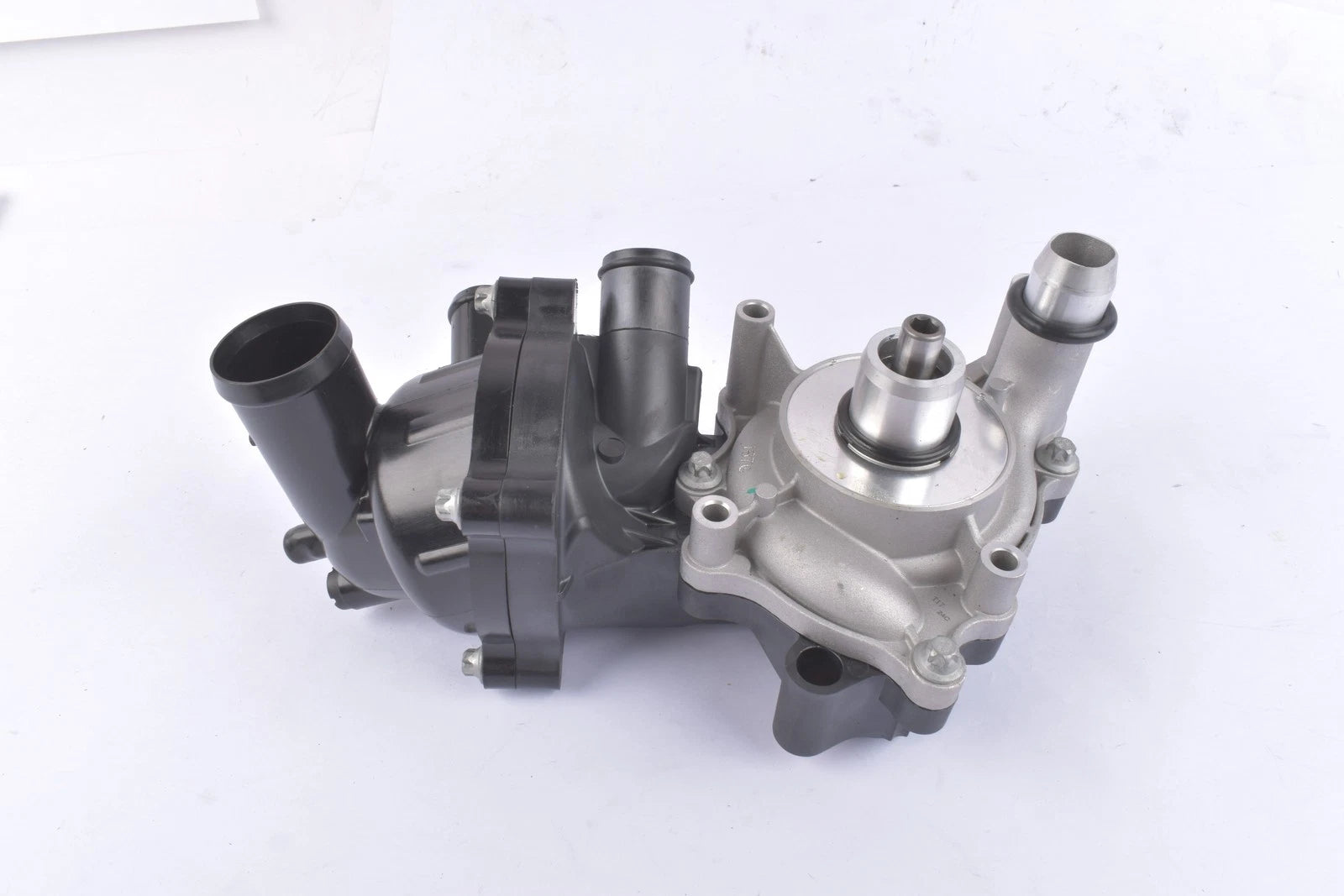 Water Pump Thermostat for Audi A8 Quattro RS5 S5 (2008–2015)