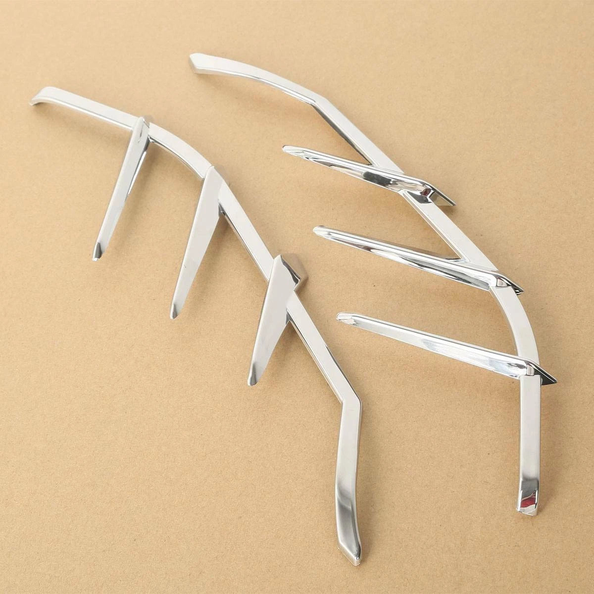 Chrome Mid-Frame Air Deflectors for Harley Touring Road King Glide (2009–2023)