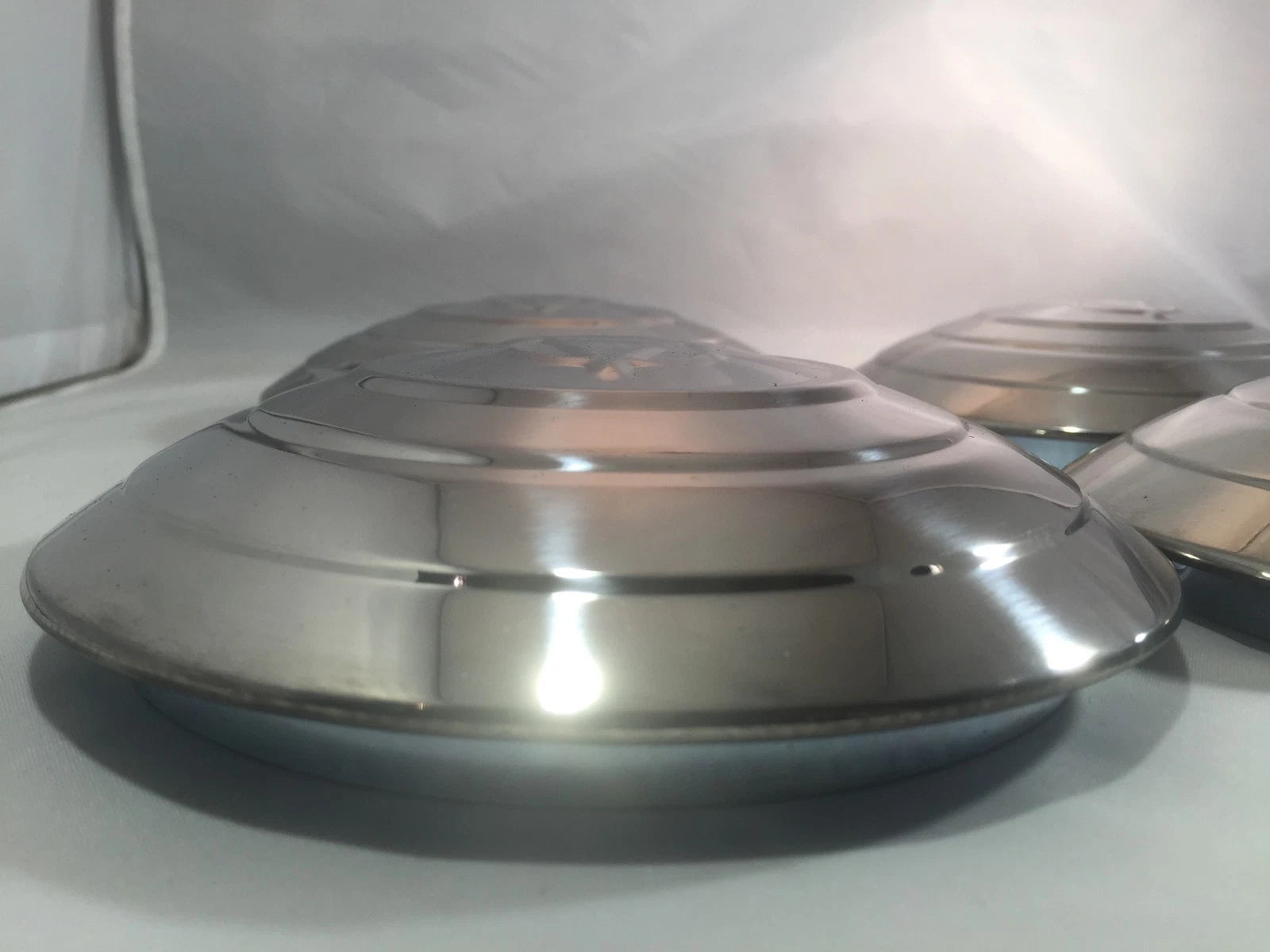 Stainless Hubcaps Set with V8 Logo for 1932 Ford Car (4+Spare)