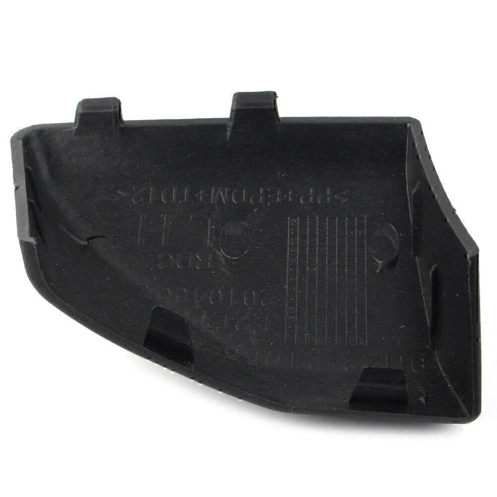 Left Rear Black Wheelarch End Cap for Land Rover Discovery 3 & 4 (2005-2016)