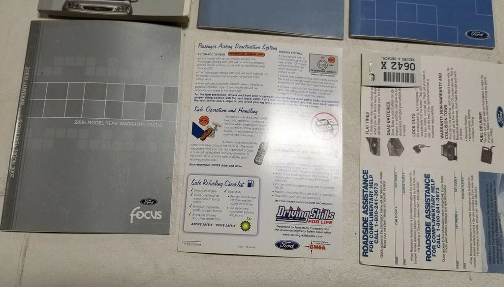 Owners Manual with Case for Ford Focus (2006) OEM