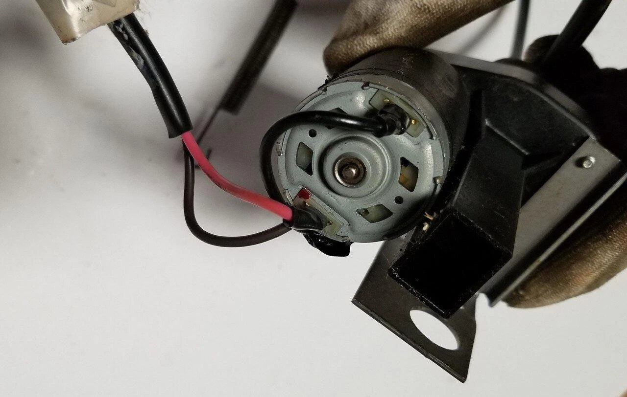 Seat Lumbar Actuator RH for Lincoln Mark VIII (1997–1998)