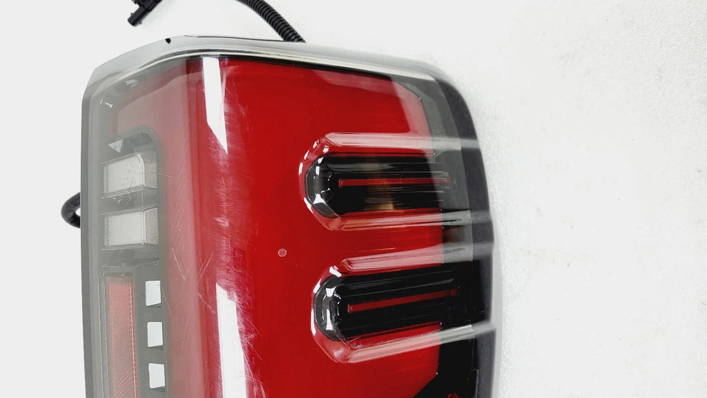 LED Tail Light Assembly for GMC Sierra 2500HD AT4 (2024–2025) 85095716