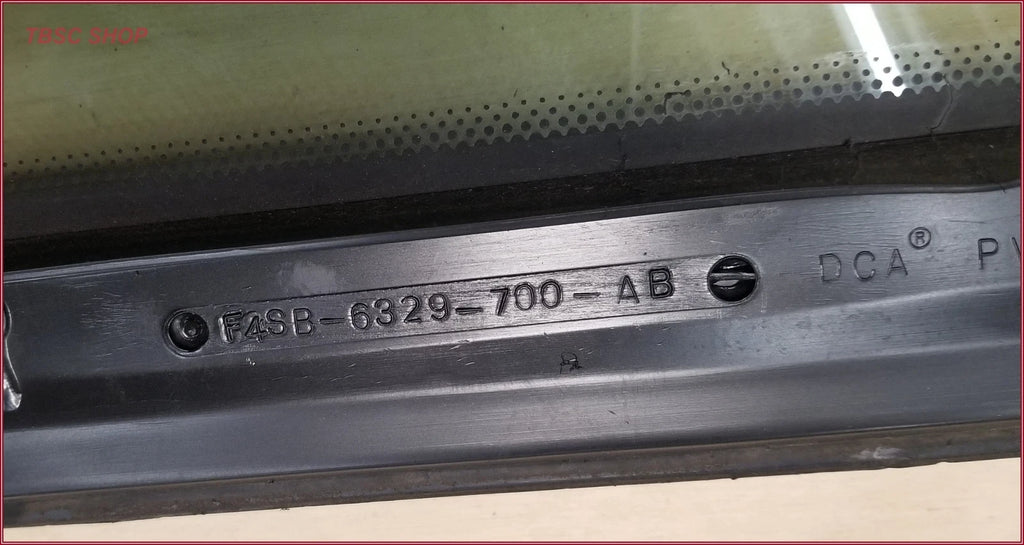 Rear Quarter Glass RH for Ford Thunderbird (1989–1997)