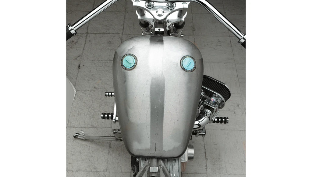 Quickbob Smooth Top Gas Tank for Harley Sportster (1982–2003)