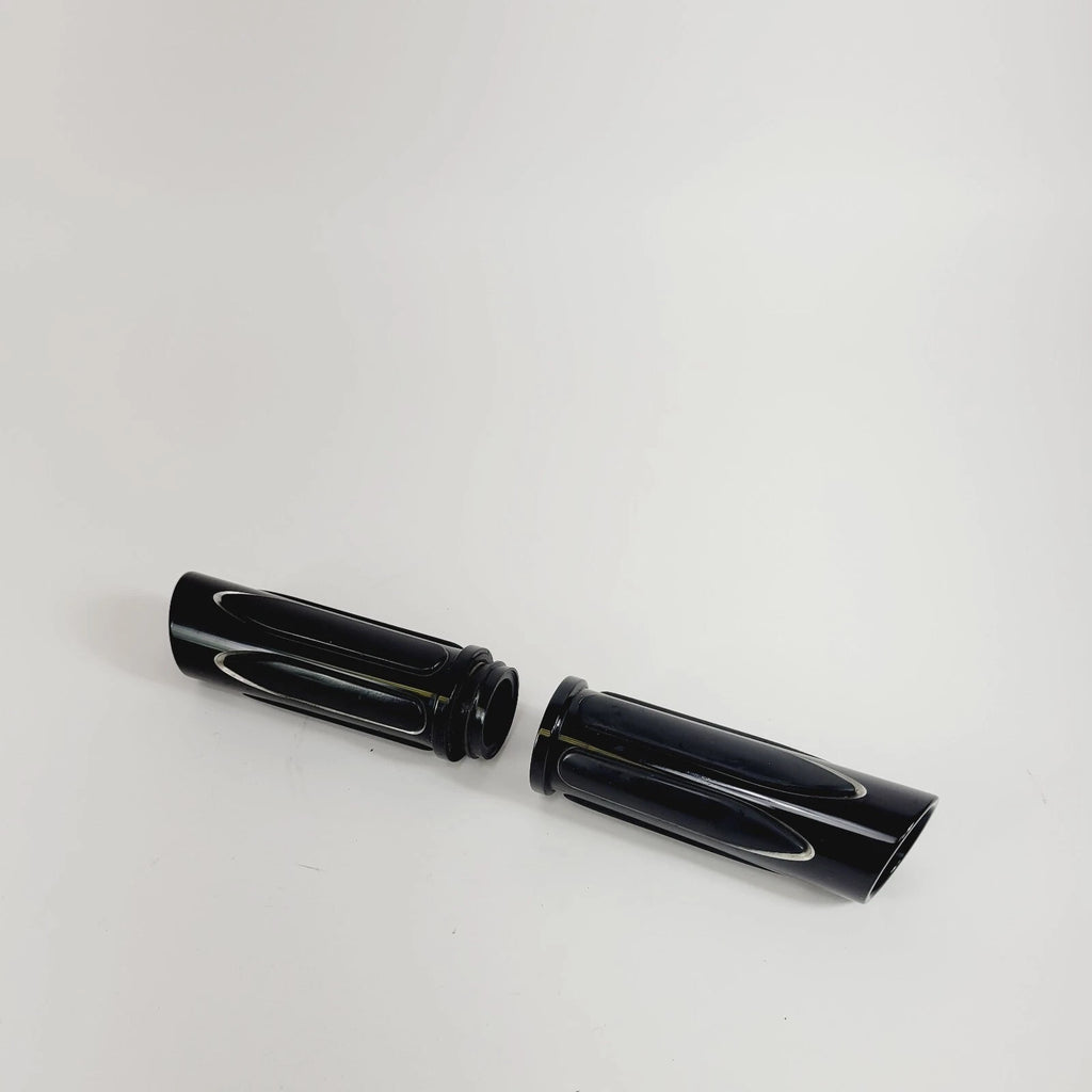 1'' Black CNC Handle Bar Grips for Harley Touring (2014–2023)