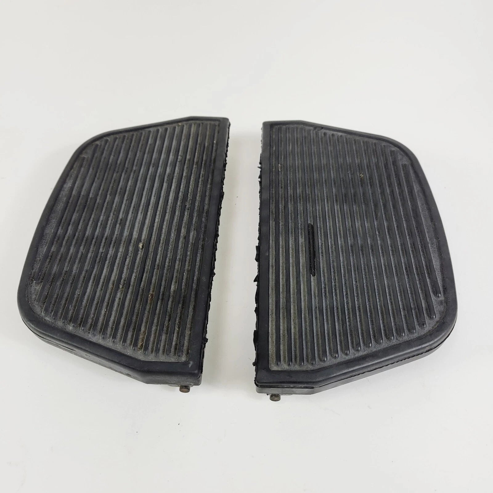 Rubber Passenger Footboard Inserts for Harley Davidson Touring (1997–2023)