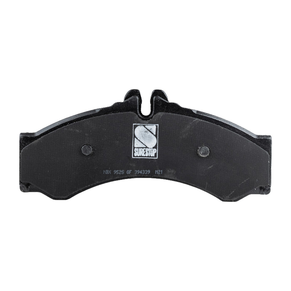Set of 4 NAO Brake Pads for Dodge Sprinter 3500 (2003–2006)