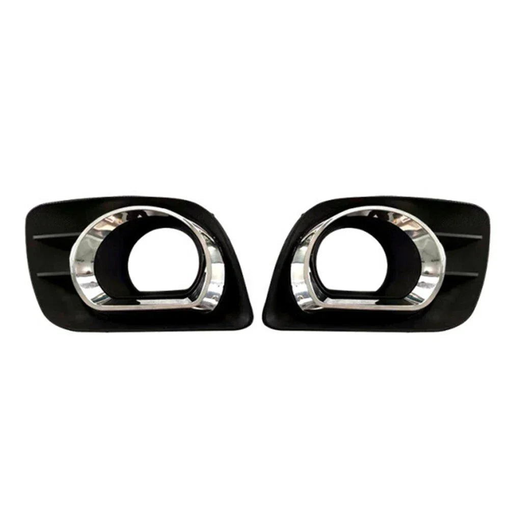 1 Pair Front Bumper Fog Light Cover Trim for Pontiac Vibe (2003–2008)