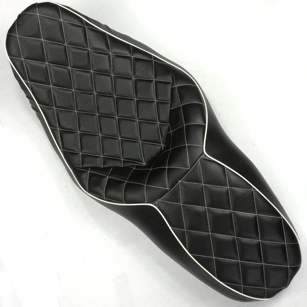 2X Diamond Stitch Seats for Harley Road King Street Glide (2007–2015)