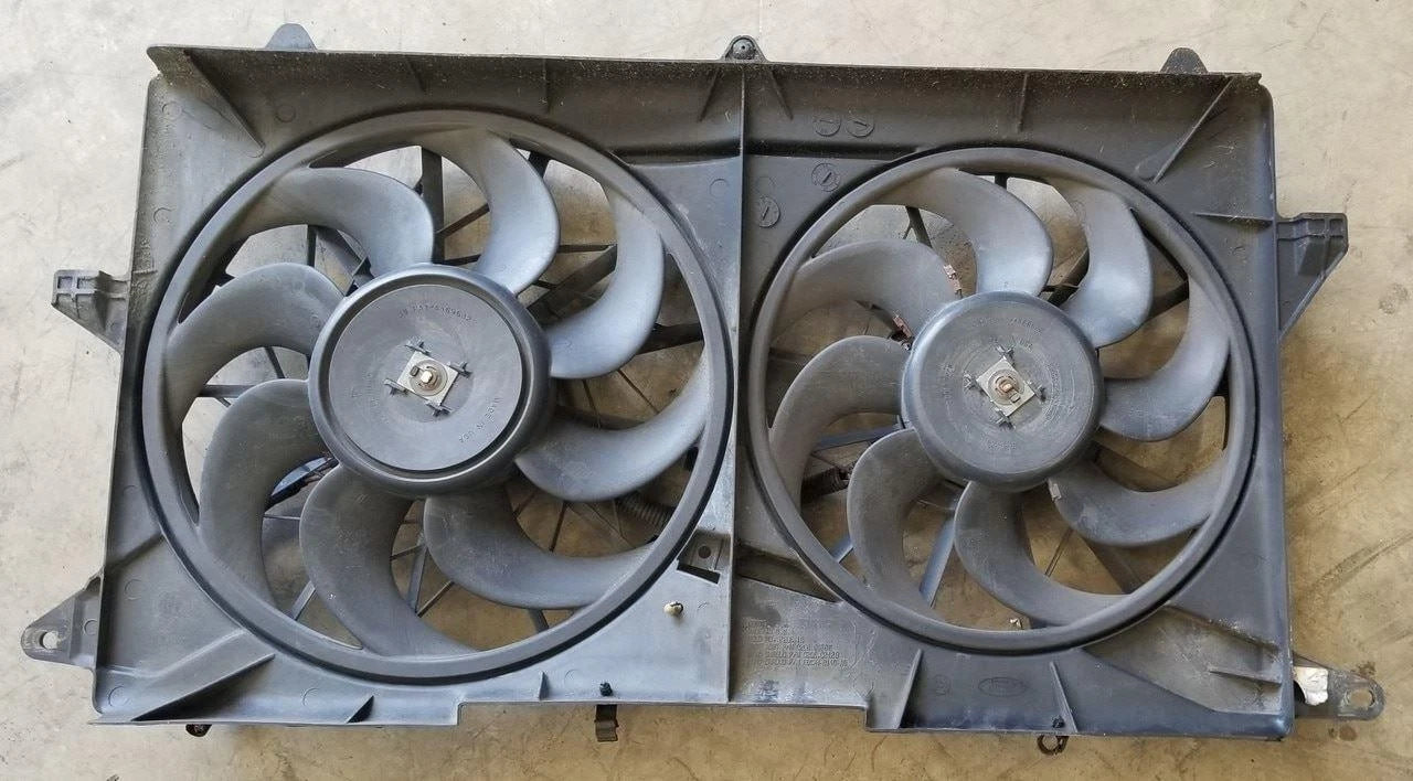 Radiator Fan for Lincoln Continental (1998–2002) F8OH-8C607-AE
