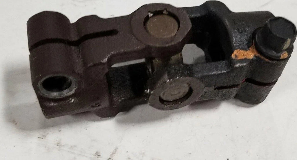 Steering Column Shaft Knuckle for Ford Mustang (1994–1995)