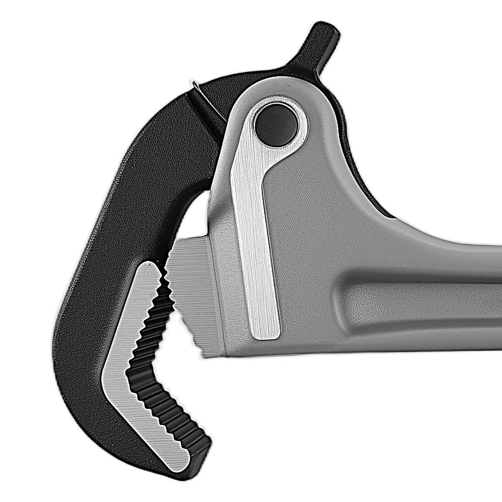 18 Inch Self-Locking Pipe Wrench for Automotive Use