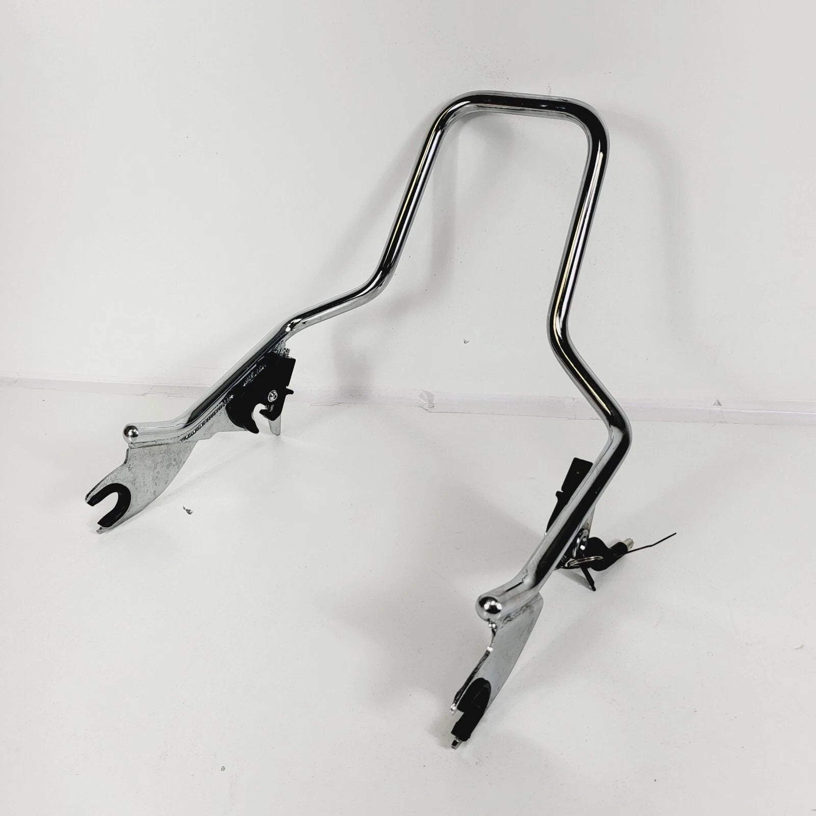 Detachable Chrome Sissy Bar Upright for Harley-Davidson Touring (2009–2023)