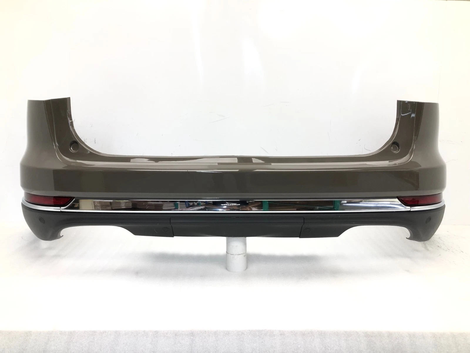 OEM Rear Bumper for Lincoln Aviator (2020–2026) 4 Sensors Harbor Grey #10